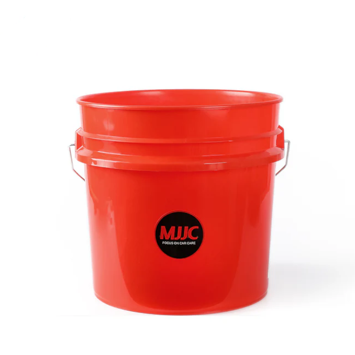 MJJC Car Wash Bucket 17 Liter (RED)